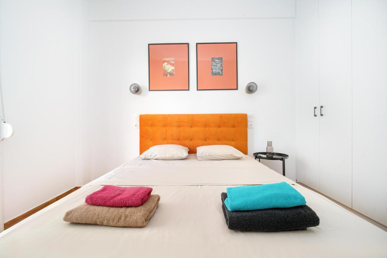 Majestic Flat With Huge Terrace In The City Center アテネ エクステリア 写真
